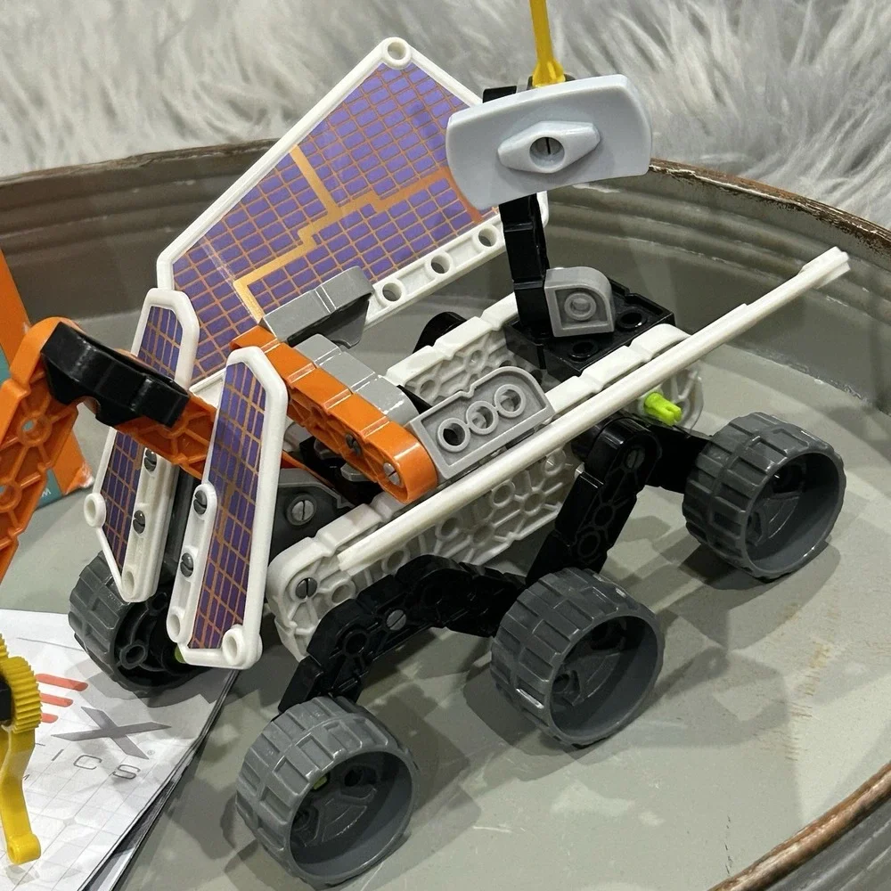 Hex Bug‎ VEX Robotics Rover Explorer 60+ Snap Pieces STEM Starter Toy